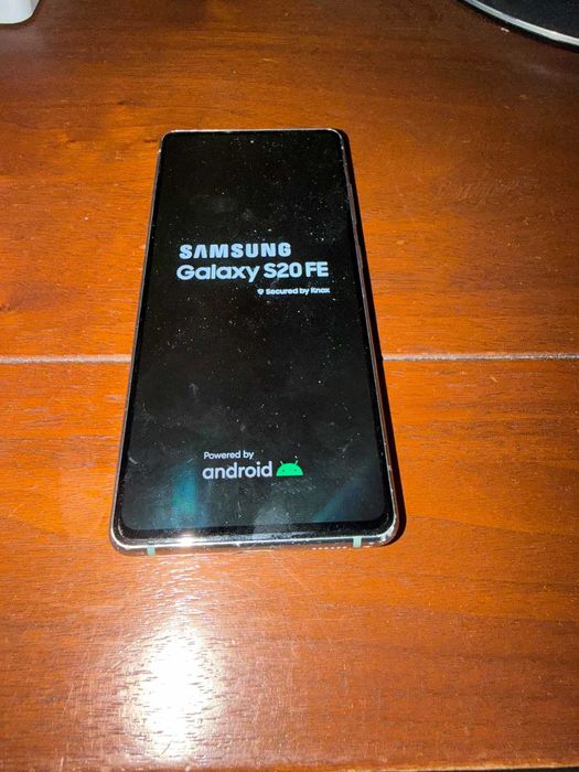 Samsung  Galaxy S20 FE