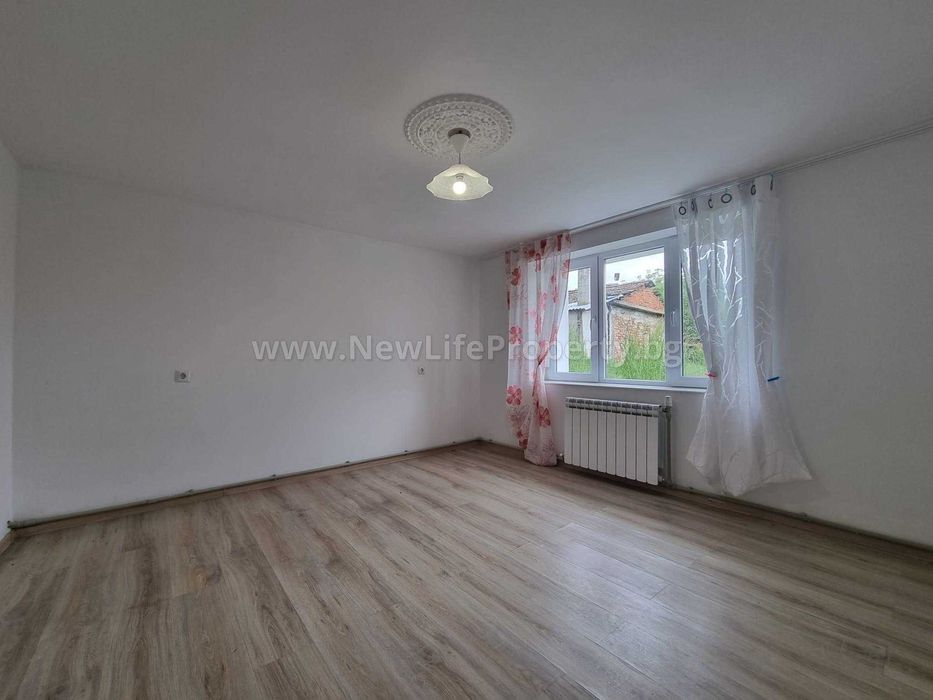 Продава се Къща в с. Дюлево, Област Бургас - 180 кв.м за 383 €/кв.м - Снимка #5