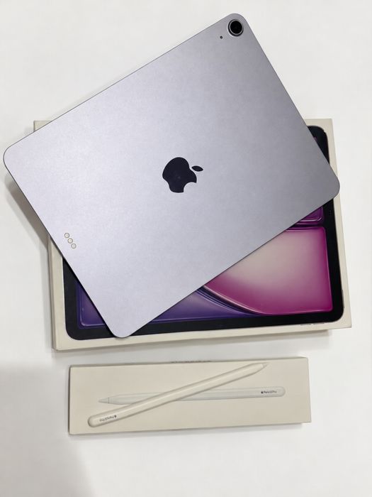 iPad Air 11 M3, 2025 вместе с Apple Pencil Pro.