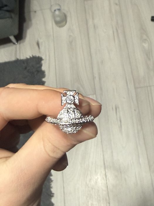 Inel Vivienne Westwood Iced Out Ajustabil