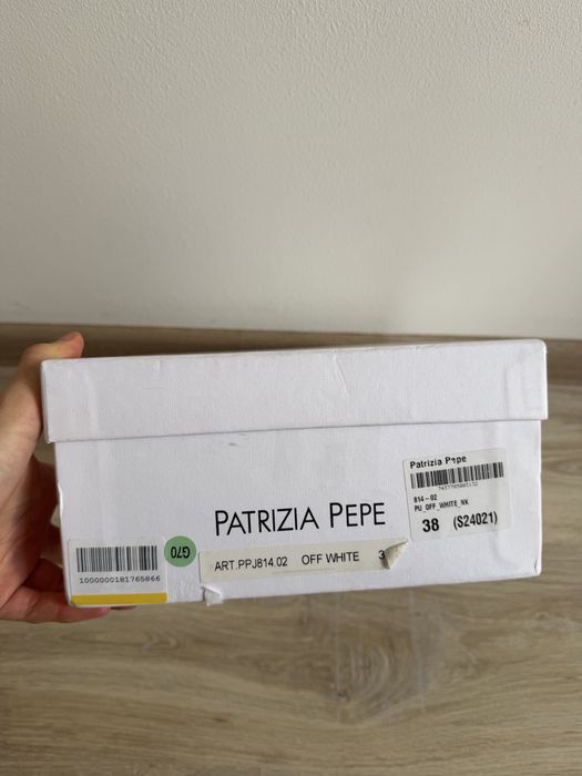 Patrizia pepe 38 нови