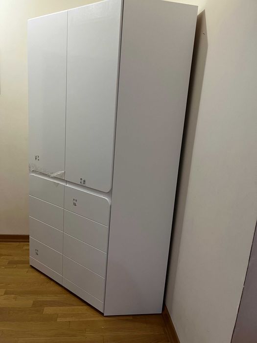 Ъглов гардероб с 2 врати