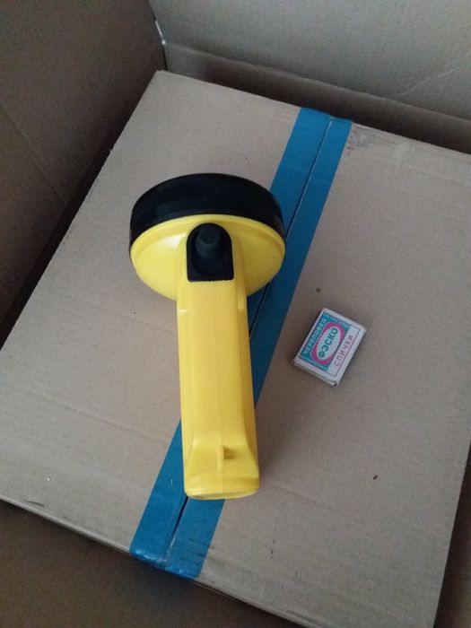 Фонарик СССР на батарейках