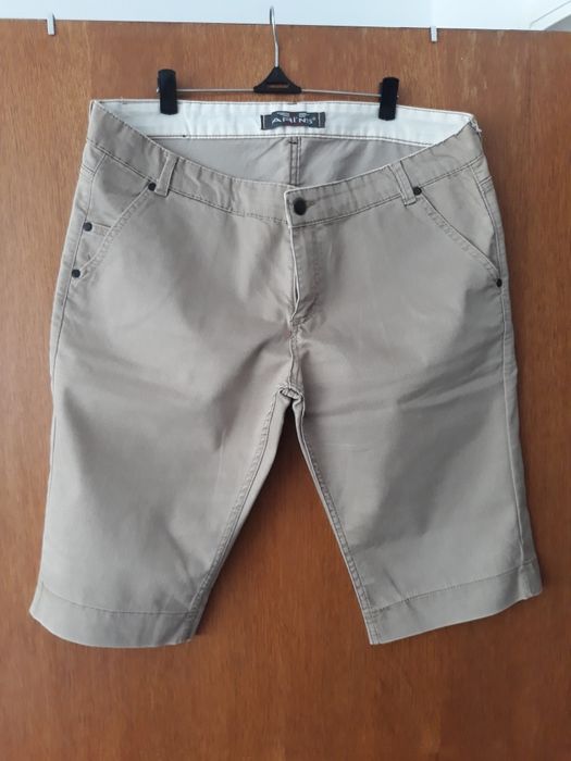 Pantaloni scurți bărbătești