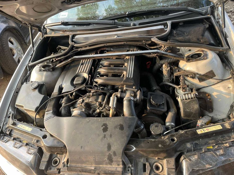 bmw 330 d xdrive e46 на части  бмв е46 330д х драйв  ксенон теглич