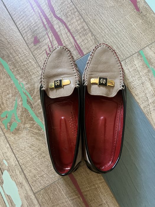 Елегантни обувки и сандали