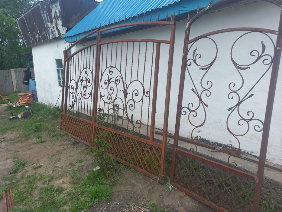 Продам ворота для частного дома.