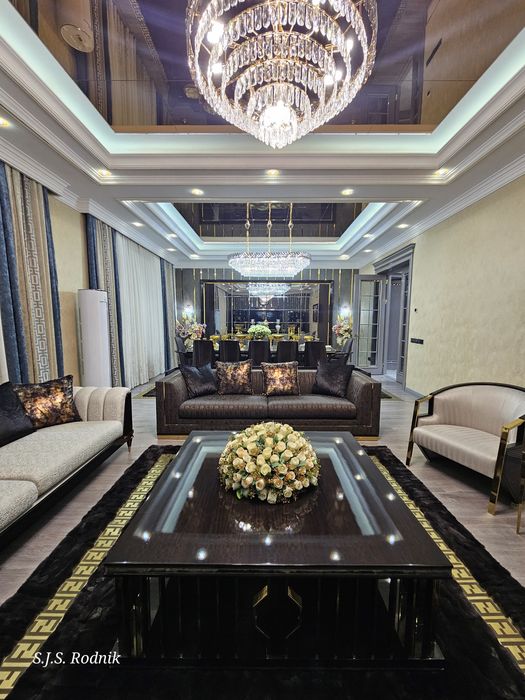 Юнусабад 18. Новый дом. 4сот. 8 комнат. 9 санузлов.