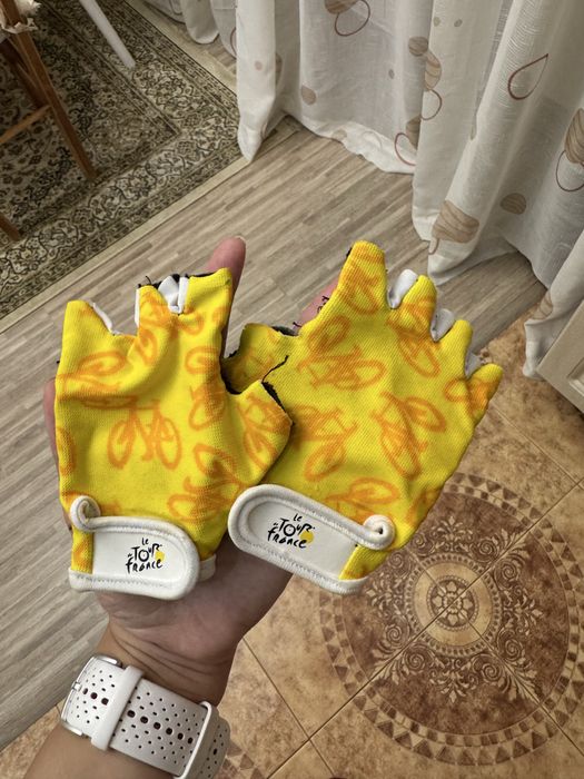 Продам детский шлем
