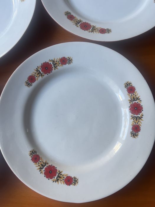 Чинии за хранене по 4бр комплект