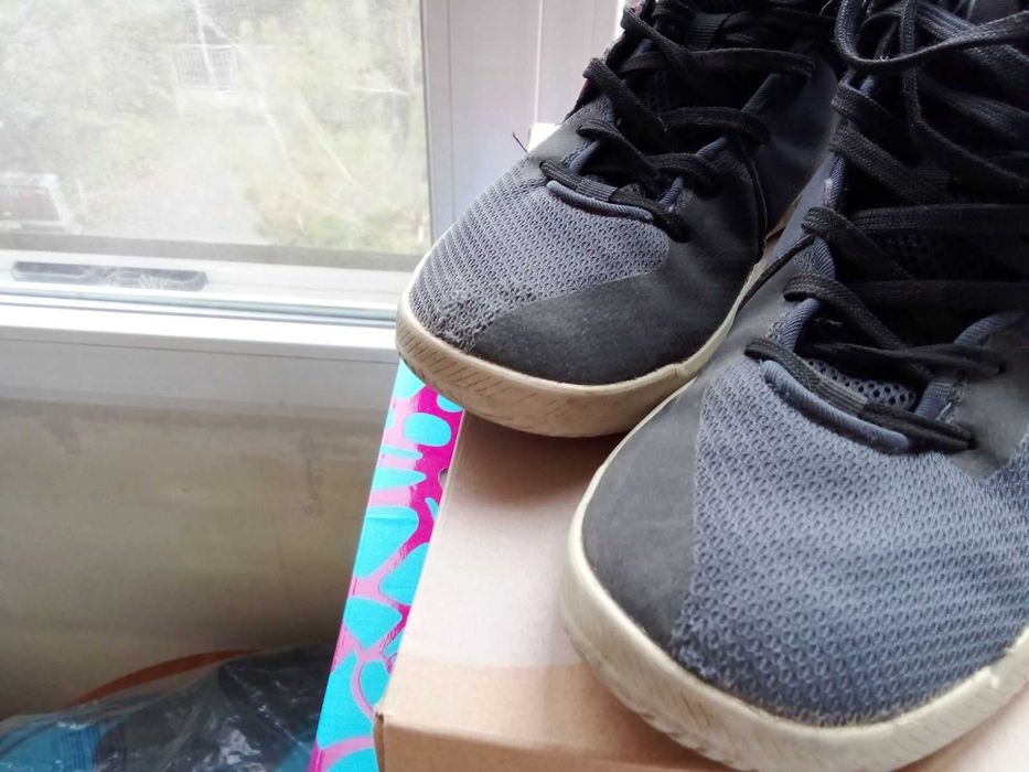 маратонки  асикс 39/asics puma 38/баскетболни кецове Lakers 38,5 и oще