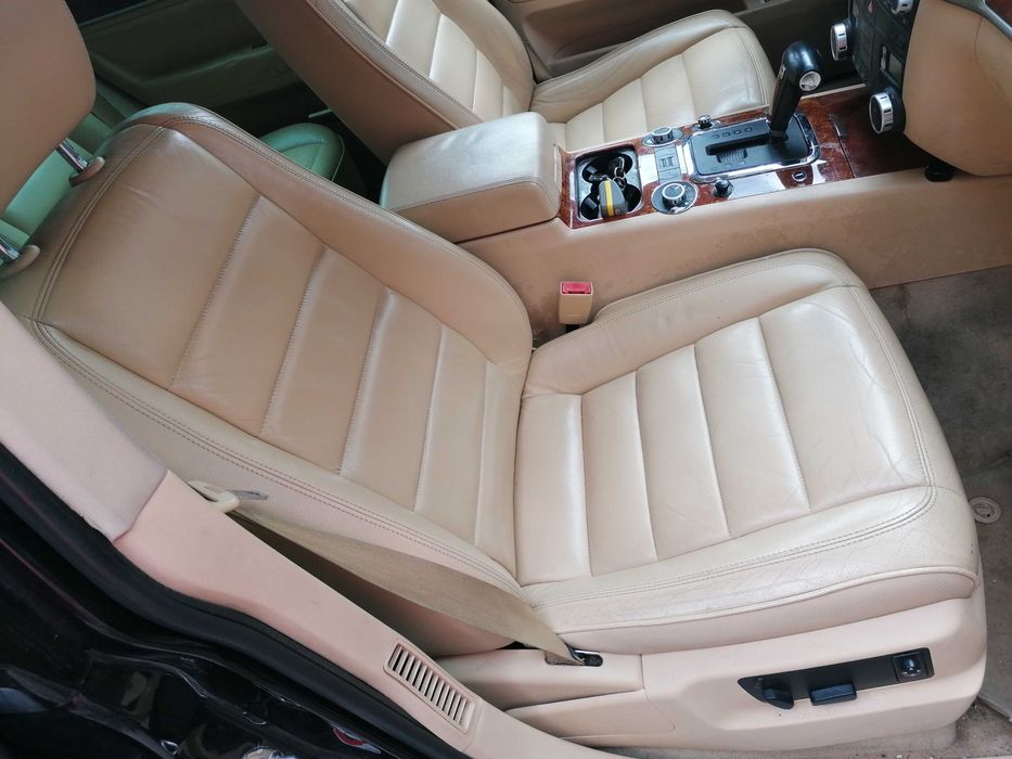 VW Touareg 2,5 3.0, 5.0TDI / Фолксваген Туарег - на части