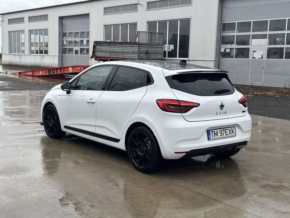 RENAULT Clio 2023 — imagine 4
