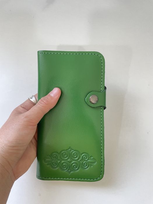 Кожаный женский кошелек