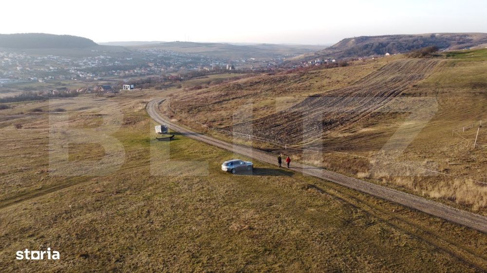 De vanzare teren Chinteni cu panorama