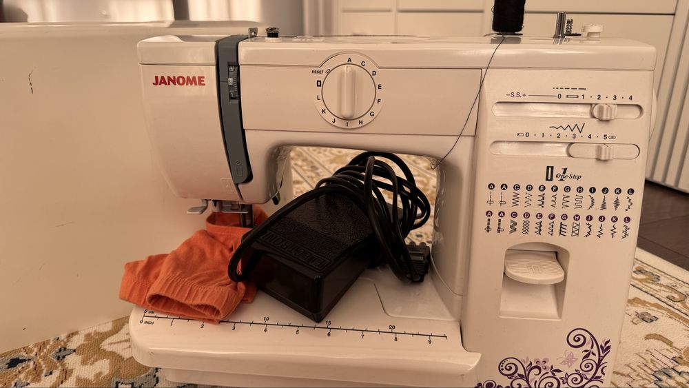Швейная машина Janome Q-23V