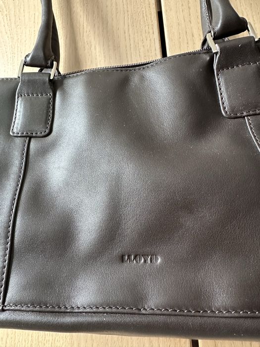 Дамски чанти Coccinelle, BRIC'S, LLOYD,  B-bags, M&Molt, LOUBS и др.