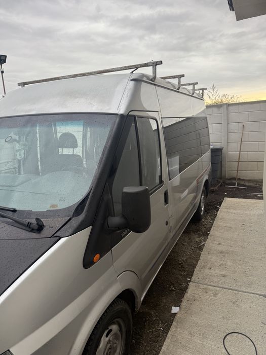 Vand ford tranzit camper