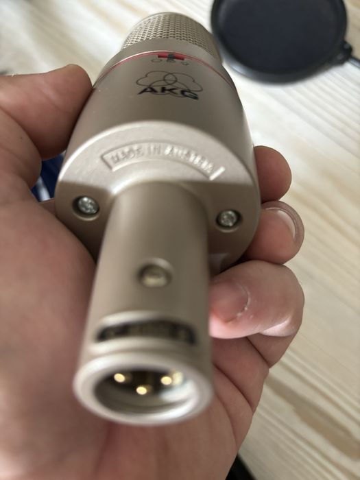 Microfon AKG c 4000b