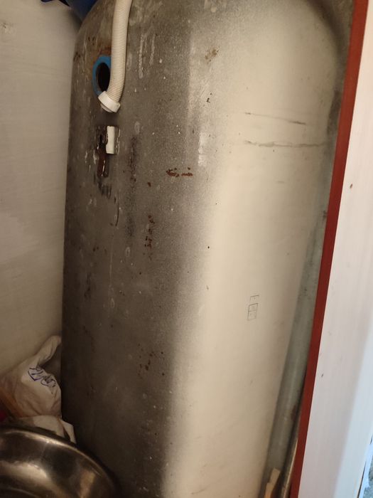 Ванна продается в хорошем состоянии