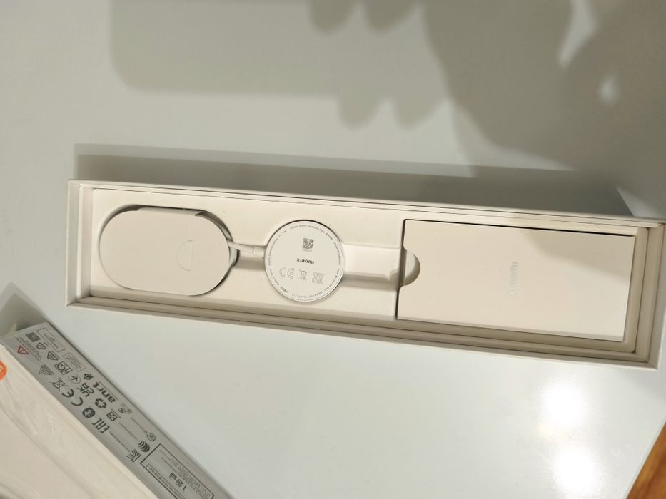 Продам часы Xiaomi Watch S4