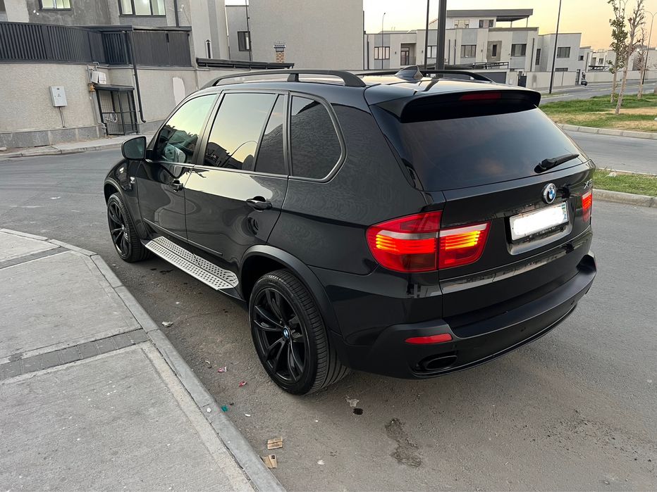 BMW X5 2009 год  3.0 турбодизель