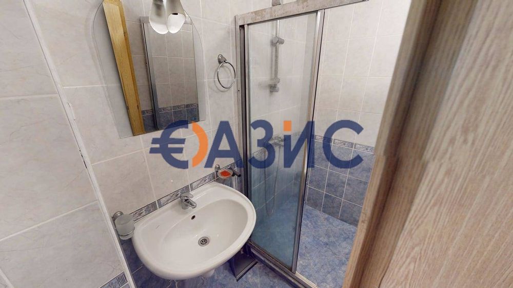 Продава се Двустаен апартамент в к.к. Слънчев бряг - 74 кв.м за 933 €/кв.м - Снимка #13