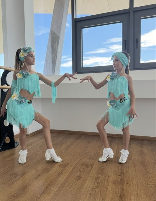 Костюм за спортни танци