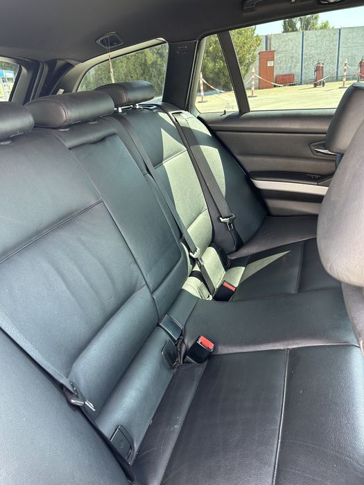 Bmw e91 320d Pachet M