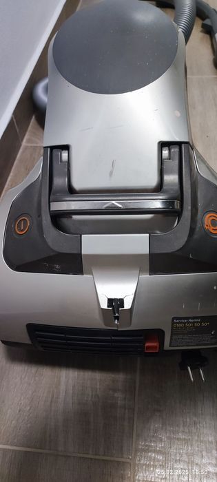 Прахосмукачка тиха Vax