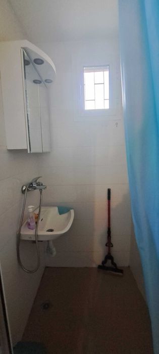 Дава се под наем Етаж от къща в София, Център - 45 кв.м за 357 € - Снимка #5