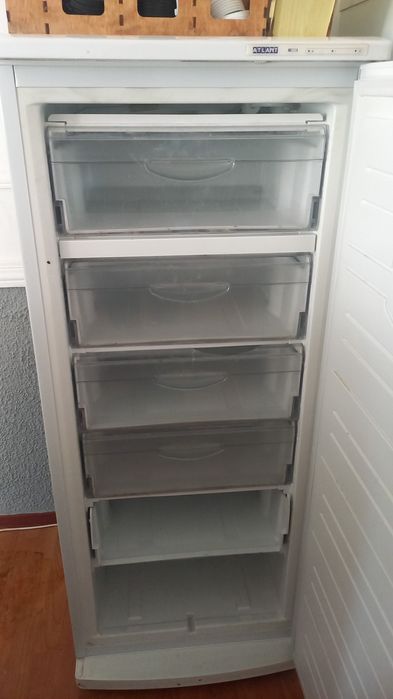 Холодилник морозилник сатвлады