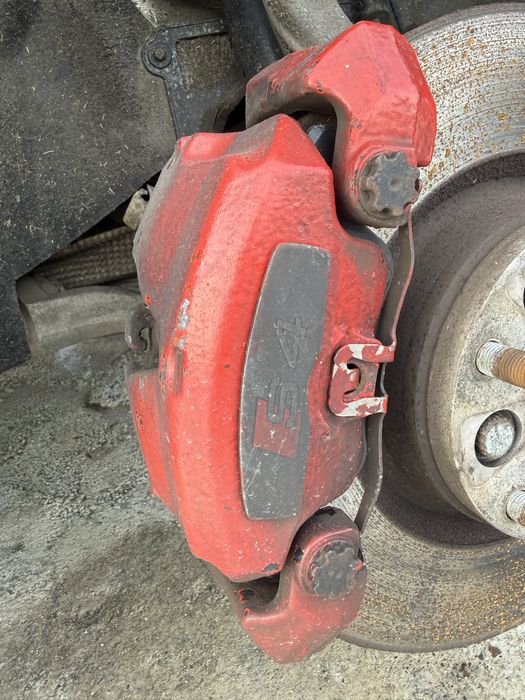 Set etrier fata stanga dreapta audi a4 b8 s4