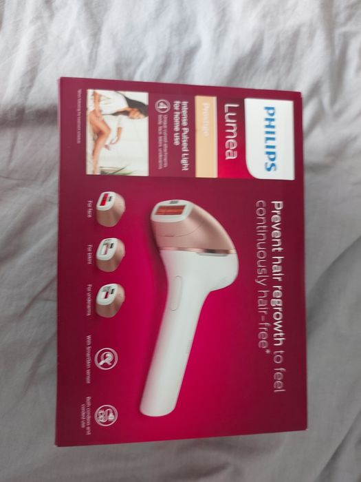 Фотоепилатор IPL Philips Lumea Prestige BRI956/00