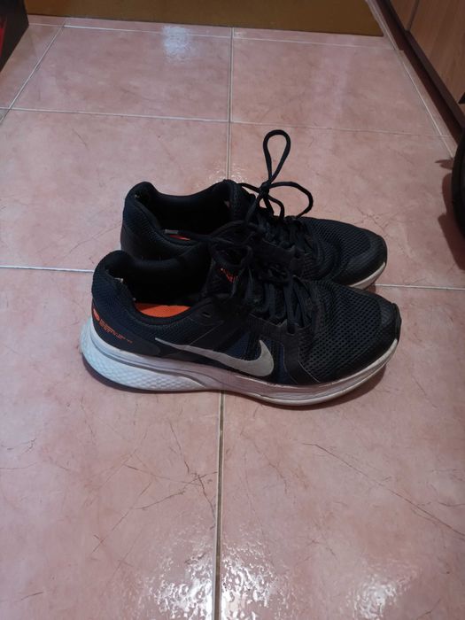 Reebok , Liu Jo,шарени ,Nike 40р , Lacoste,44р,Champion CANNA 39р.нови