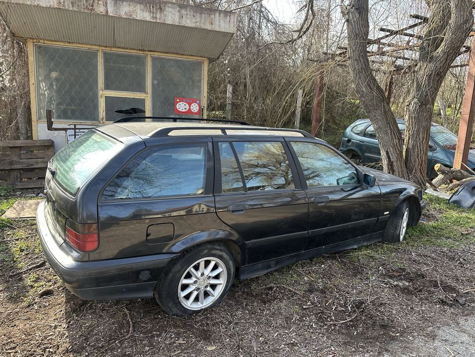 Bmw e36 316i facelift НА ЧАСТИ