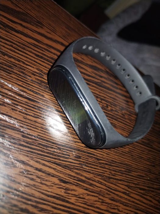 часы Mi band,без гарантии.