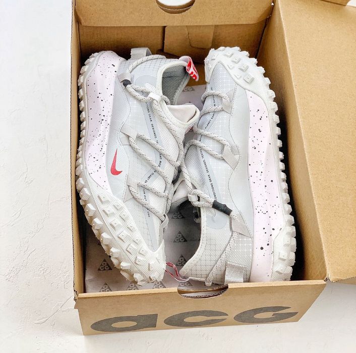 Мъжки маратонки Nike ACG Mountain Fly Low Gore-Tex White Red