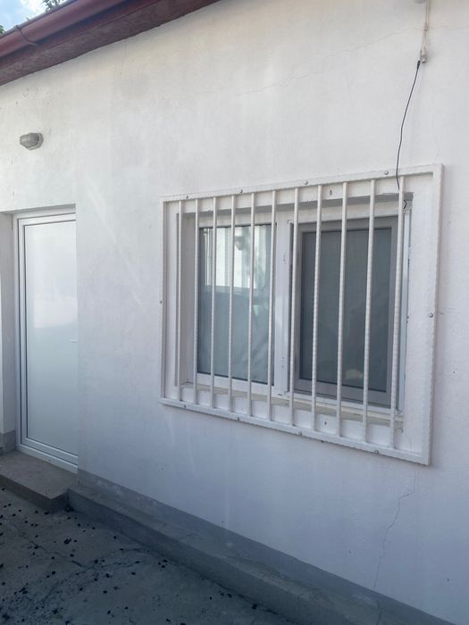 Inchiriez birouri ,2 camere, 25,6 mp,zona ultracentrala