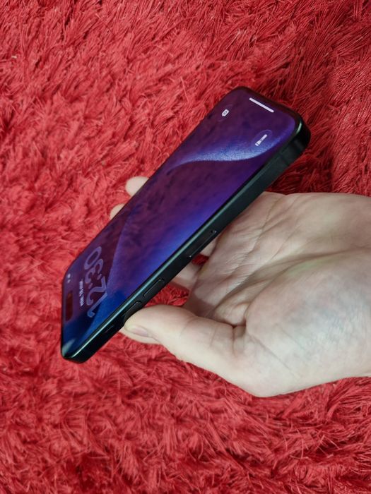 -Iphone 15Pro, ca Nou, 128Gb, 8Ram, Bat:87%- 687 cicluri incarcare, Bl