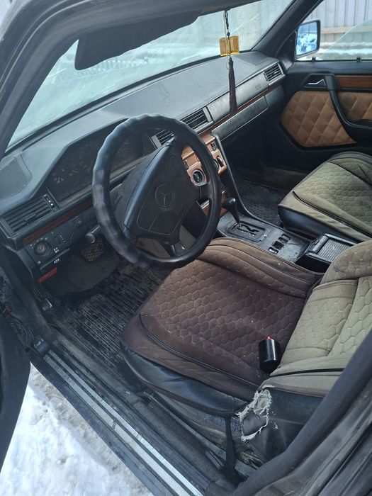 Мерседес 124 разбор