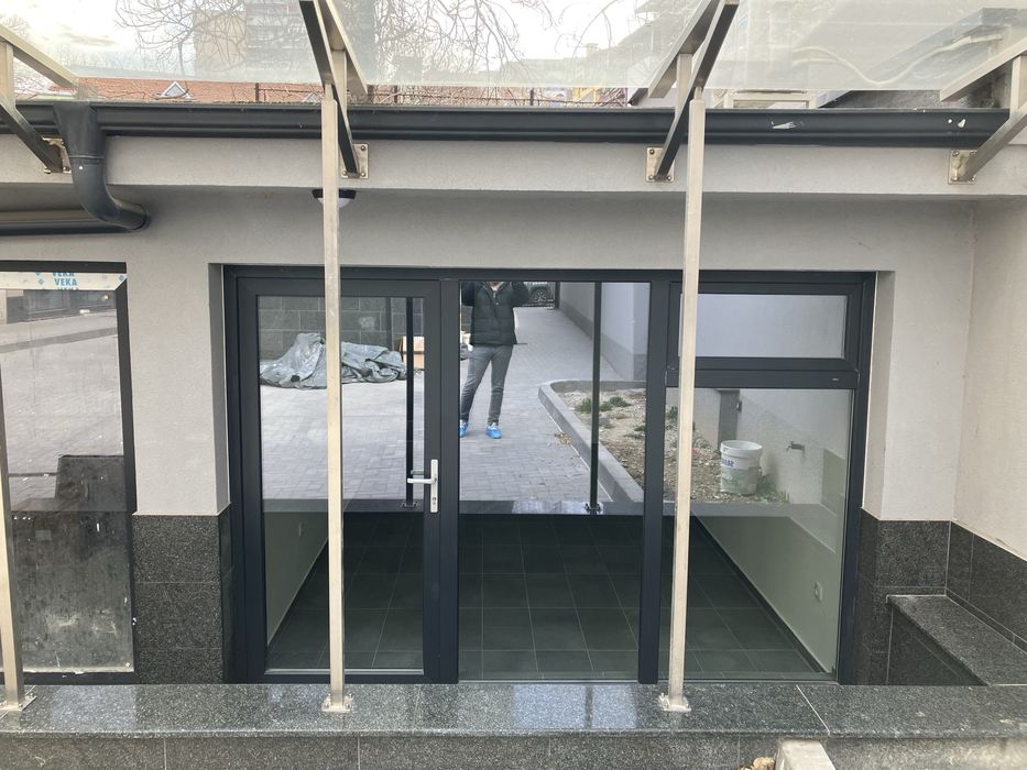 Дава се под наем Офис в Пловдив, Мараша - 30 кв.м за 300 € - Снимка #1