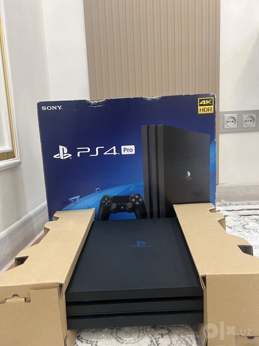 PlayStation 4 Pro/ 1ТБ /Срочно