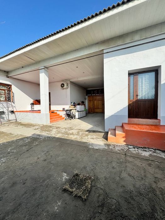 Продаётся половина дома в Зангиоте