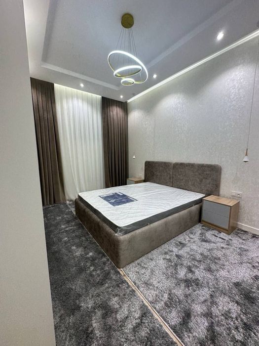 Продается 3-комнатная квартира, стадион Бунедкор, матро Мирзо Улугбек