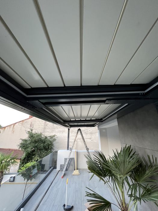 Pergola retractabila automata pret producator