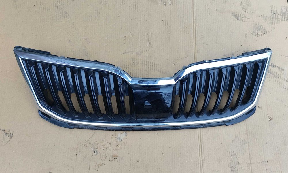 Grila Masca Radiator Octavia 3 Facelift 2018 2020 Originala