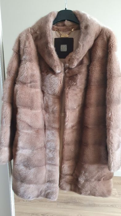 Норковая шуба продам