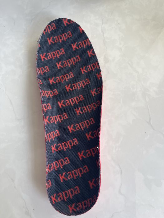 Продам кроссовки брендовые Kappa