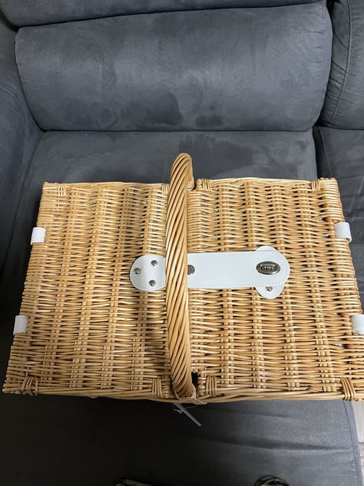 Кошница за пикник (нова)